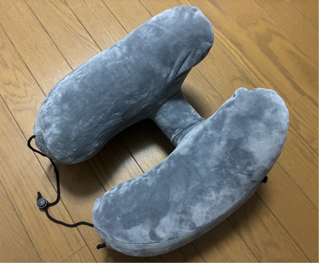 H型ネックピローの実物写真