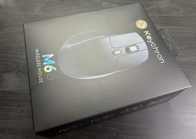 keychron m6のパッケージ